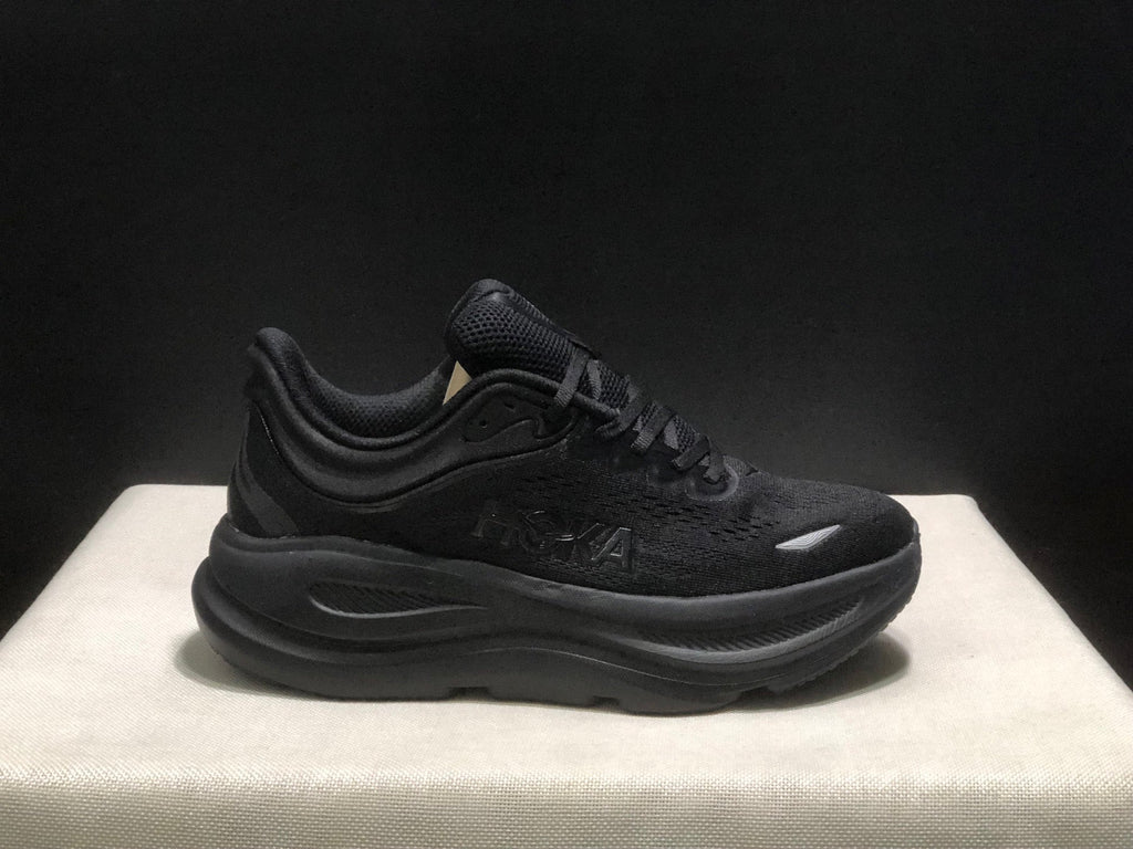 HOKA ONE ONE Bondi 9