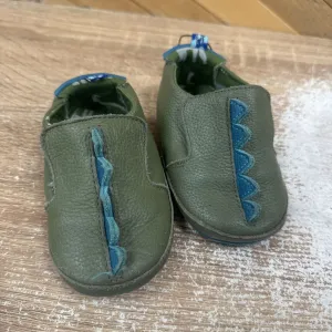 Kids Leather Soft Sole Shoes: green-infant-